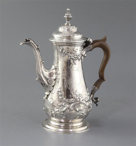 An early George III silver coffee pot by John Payne?, gross 29 oz.
